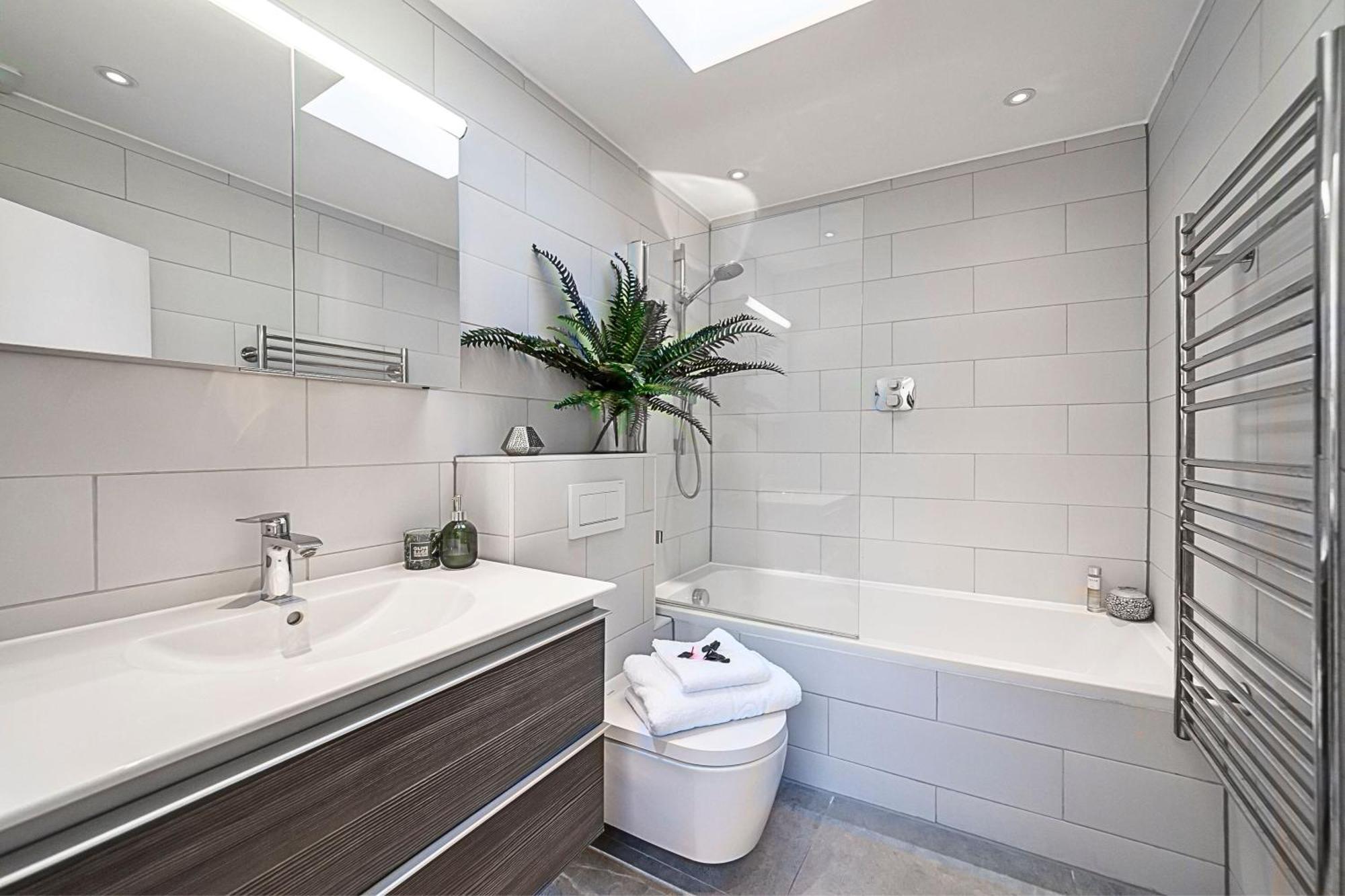 Kensington Oasis Central London 2Br Private House - Near Harrods, Kensington Palace, And Other London Attractions Eksteriør bilde